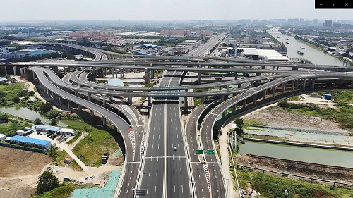 江蘇蘇州東環(huán)項目南湖路跨運河橋及地面道路、東環(huán)主線地面道路正式通過交工驗收 -航拍圖.jpg